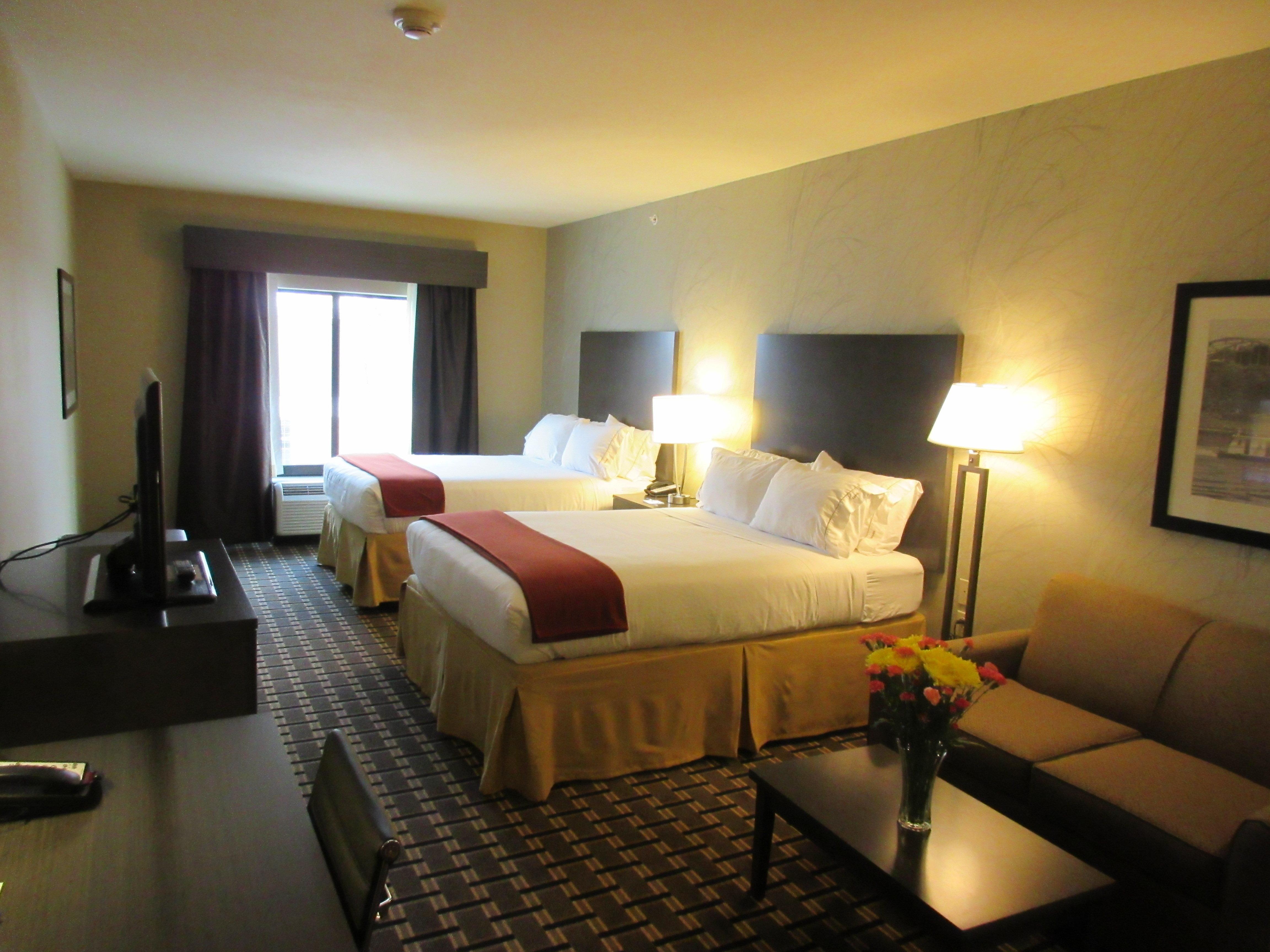 Holiday Inn Express & Suites Butler By Ihg Exteriör bild
