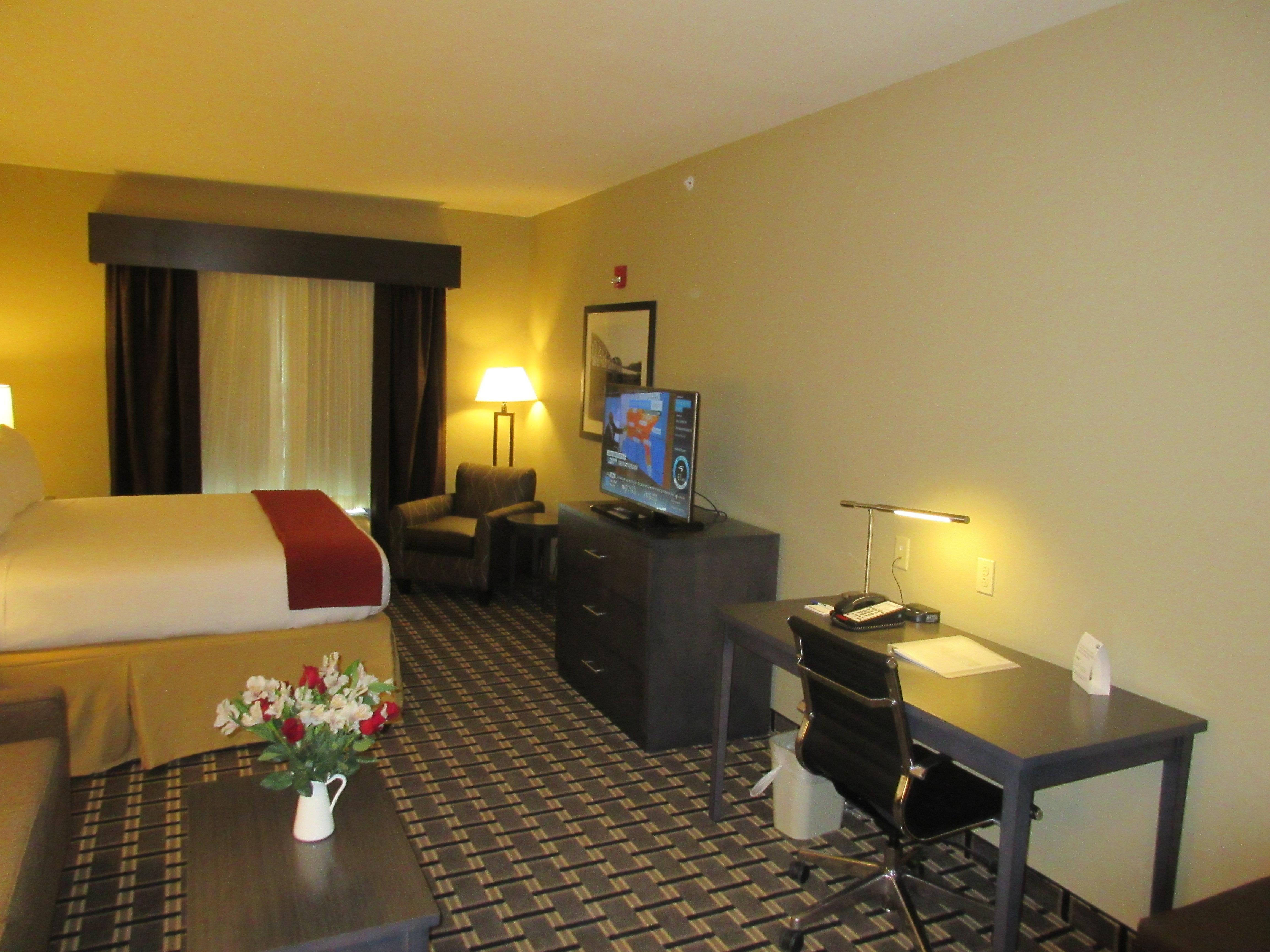 Holiday Inn Express & Suites Butler By Ihg Exteriör bild