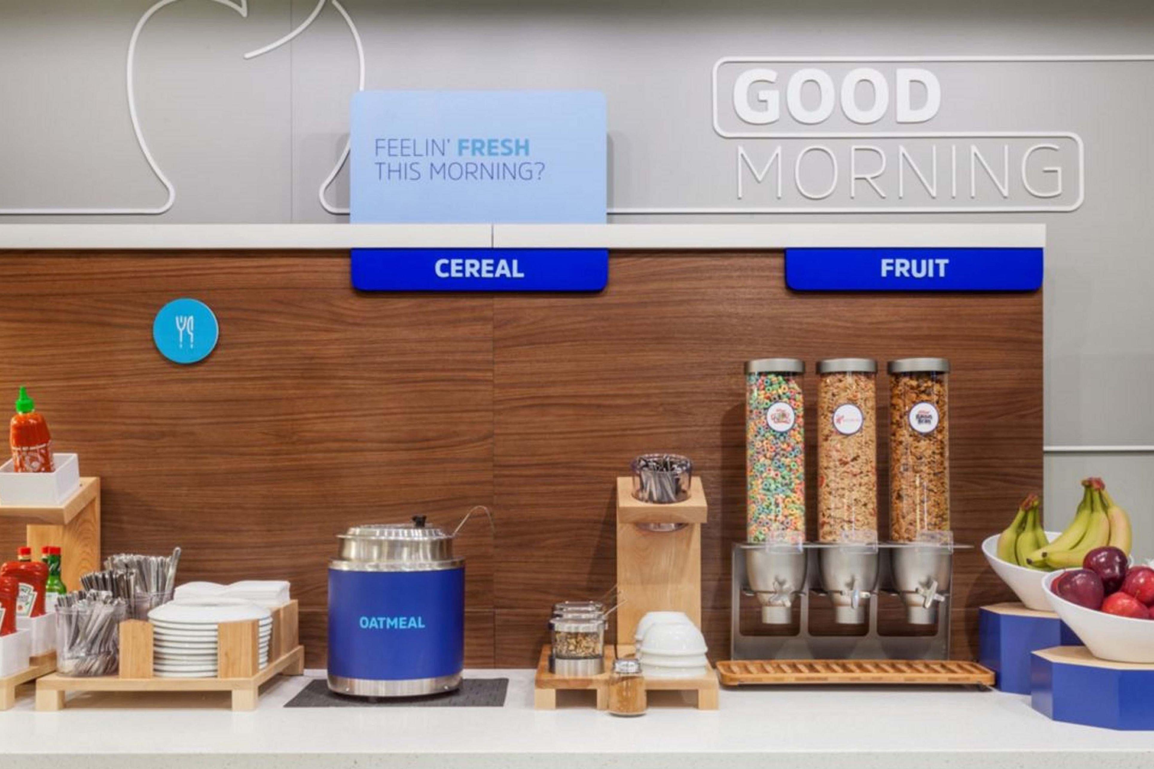 Holiday Inn Express & Suites Butler By Ihg Exteriör bild